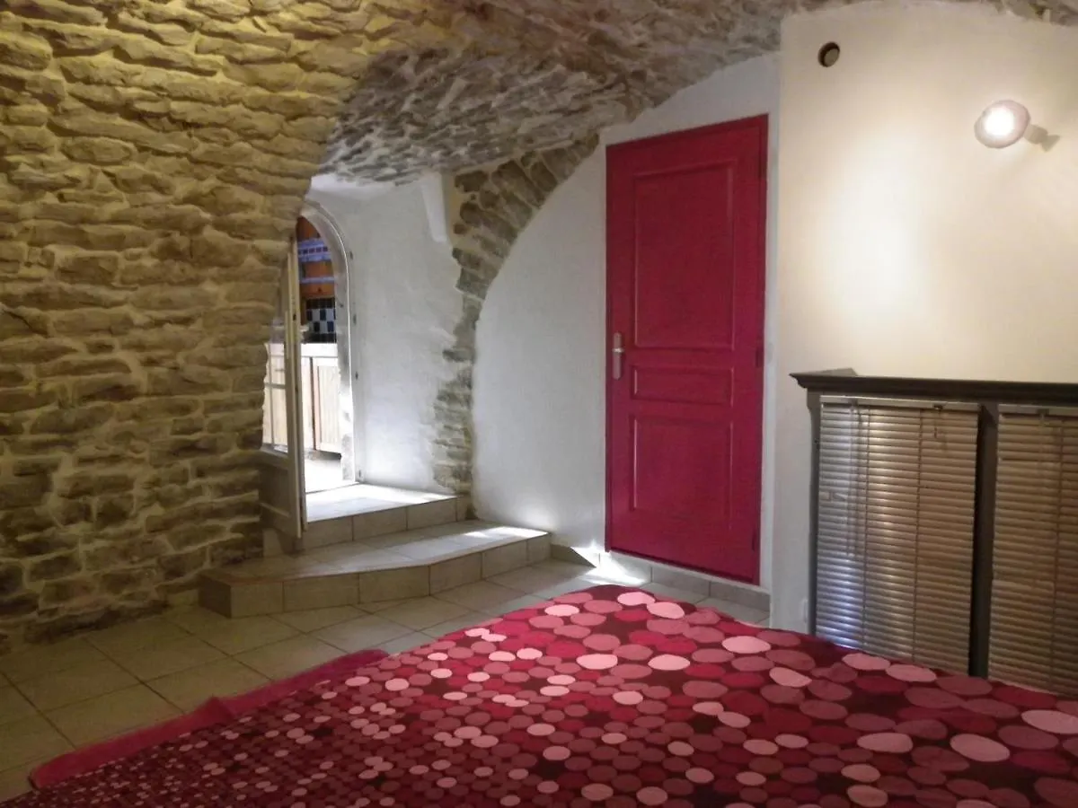 Camping Gite De Cayssie Verrieres